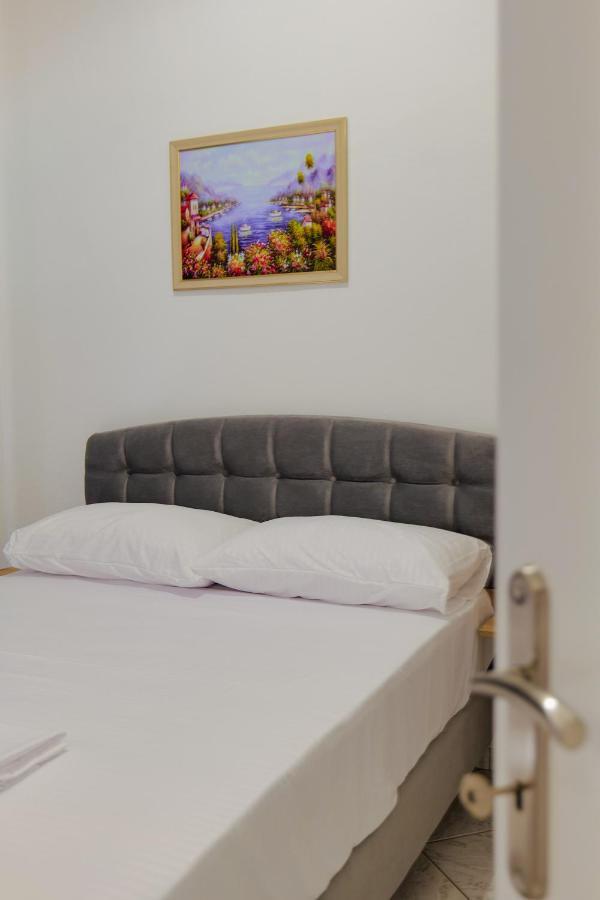 Hotel Casamia Саранде Екстериор снимка