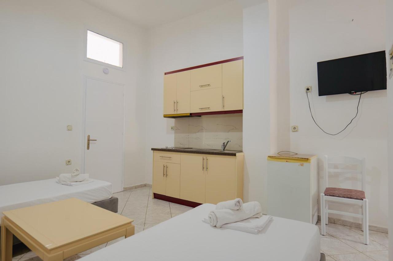 Hotel Casamia Саранде Екстериор снимка