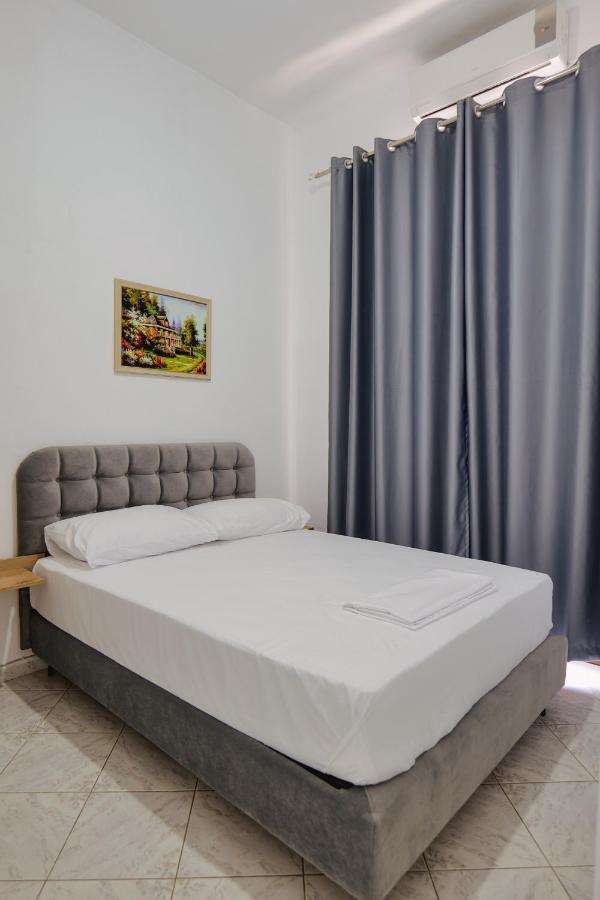 Hotel Casamia Саранде Екстериор снимка
