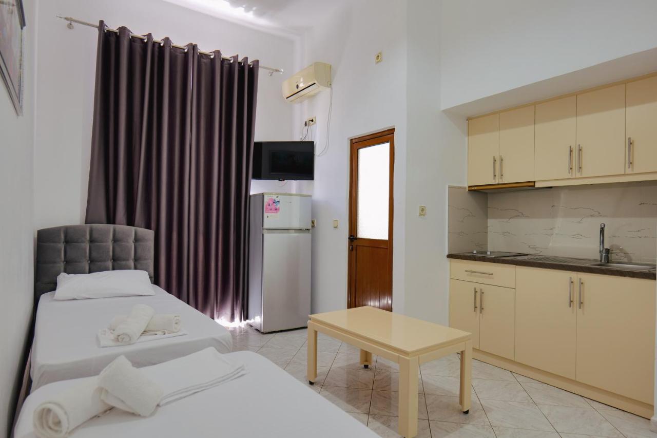 Hotel Casamia Саранде Екстериор снимка